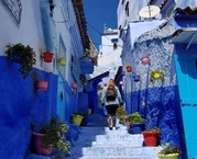 Chefchaouen Marokko smalle steegjes kleurrijk