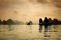 Vietnam Halong Bay Djoser