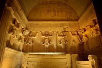 Roemenie en Bulgarije Thrachische Tombes in Sveshtari Djoser 
