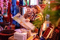 Djoser Wereldmarkt klooster info