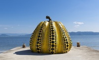 Pompoen Naoshima Japan