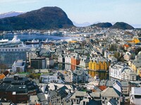 Uitzicht op Alesund Noorwegen Djoser