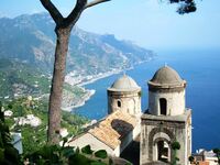 Wandelreis Italie Amalfikust Ravello uizicht Kerk Djoser