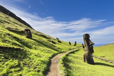 BCP Paaseiland beelden en wandelpad