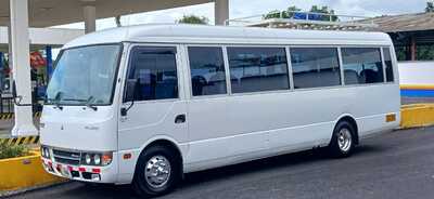Bus 8 - 16 pax
