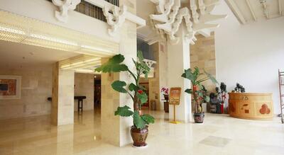 China oost hotel accommodatie overnachting Djoser 