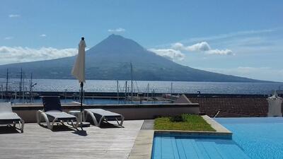 Faial Garden Resort zwembad uitzicht Faial Azoren
