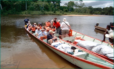 suriname boot vervoersmiddel excursie rondreis Djoser Family