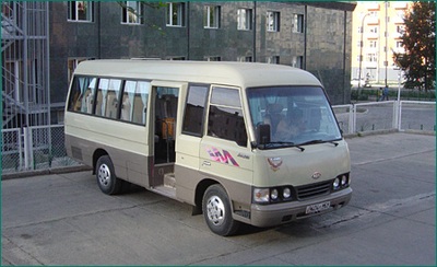 Mongolie bus vervoersmiddel minivan Djoser