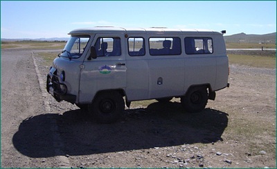 Mongolie bus vervoersmiddel minivan Djoser