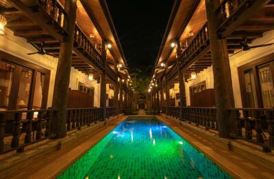 Treasure Hotel zwembad Luang Prabang Laos