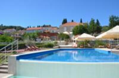 Hotel Borik Lumbarda zwembad