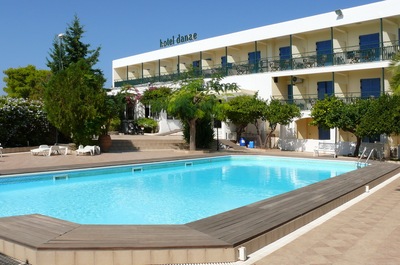 Zwemand hotel Danea Aegina