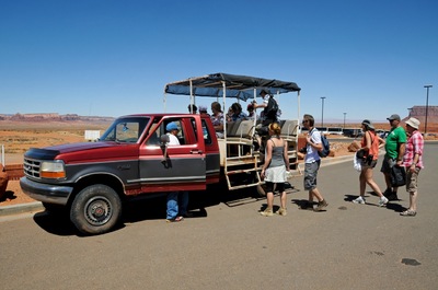 VS Amerika Monument valley open truck
