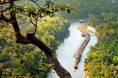 Junge Rafts River Kwai Kanchanaburi Thailand Djoser