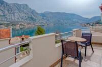 Hotel Galia Prcanj Kotor uitzicht