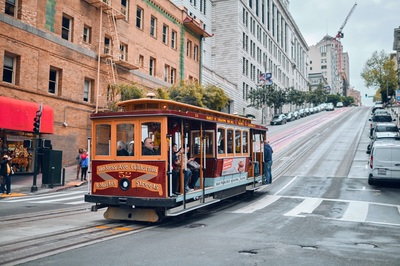 Djoser VS Amerika San Francisco cable car tram