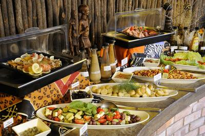 Buffet Etosha Village Namibië Djoser