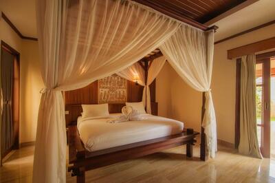 Champlung Sari, Munduk