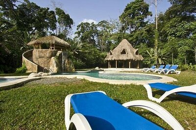 villas-del-caribe zwembad