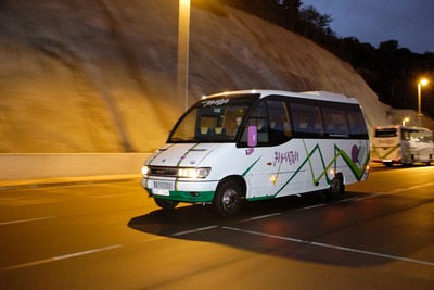 Rijdende bus Spanje