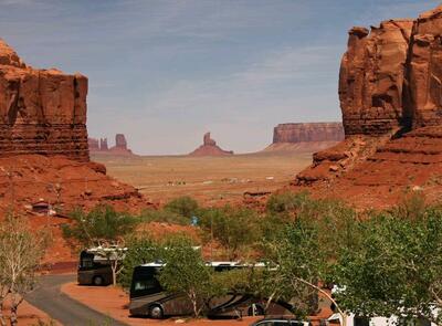 Verengide staten monument valley overnachting Djoser 