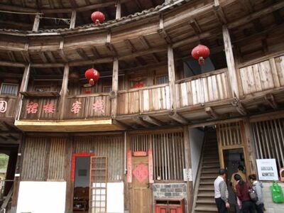 China oost hotel accommodatie overnachting Djoser 