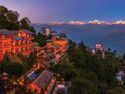 Nepal hotel accommodatie overnachting rondreis Djoser Family uitzicht 