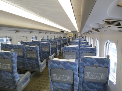 Shinkansen interieur Japan Djoser
