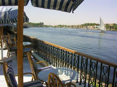 Aswan Isis hotel family djoser