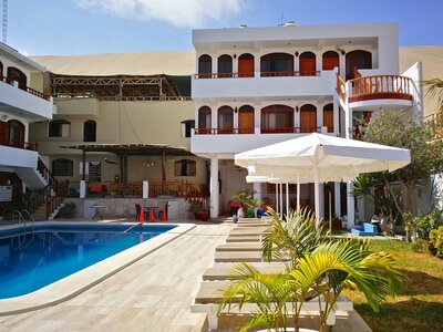 Hotel Curasi Huacachina Peru