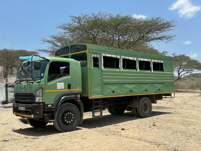 Truck zijkant Kenia Tanzania