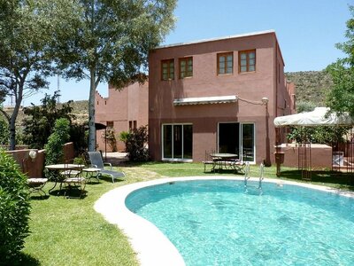 Riad Aghbalou, Denmate