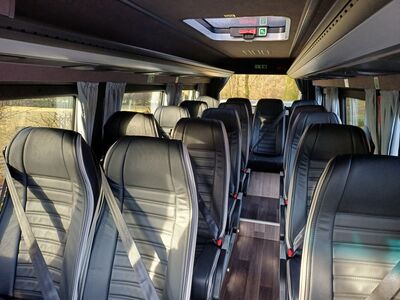 Busje binnenkant Lake District Engeland Djoser 