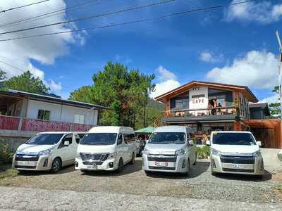 Filipijnen rondreis bus vervoersmiddel Djoser 