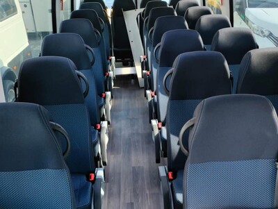 Bus binnenkant Pintours Amalfikust Djoser