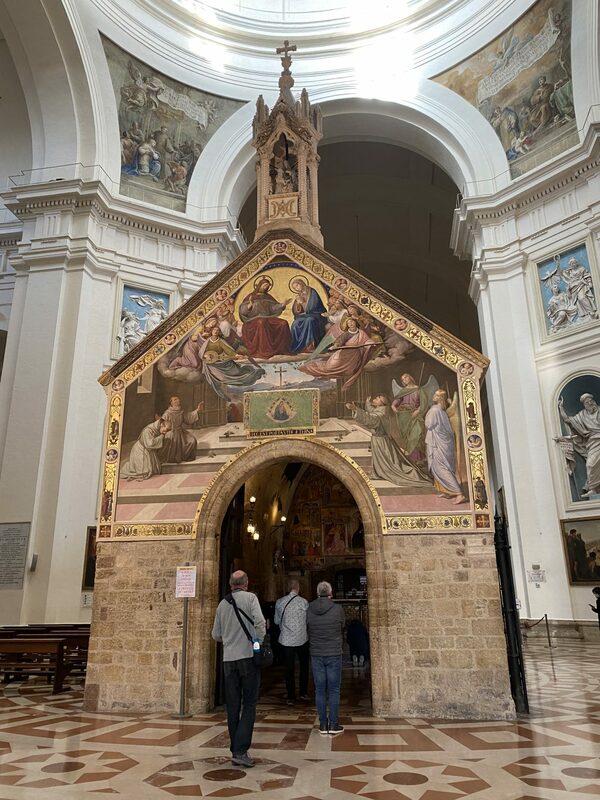 Een boodschap van liefde en eenvoud in Assisi