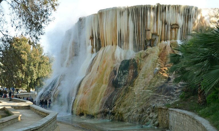 Hammam Debagh watervallen Algerije