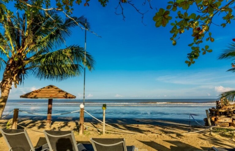 Beringgis Beach view