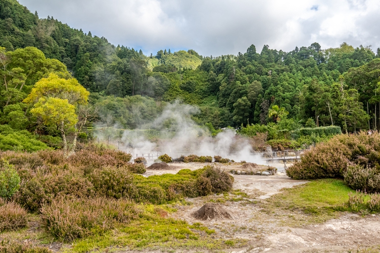 Furnas geyser