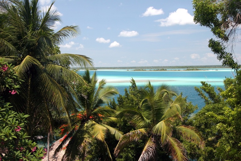 Bacalar lagune Mexico