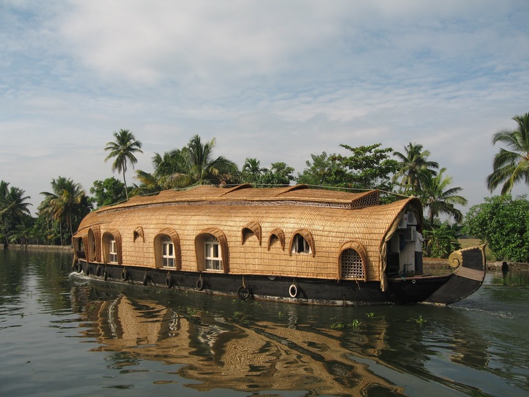 India Zuid-India Rijstboot Backwaters Djoser