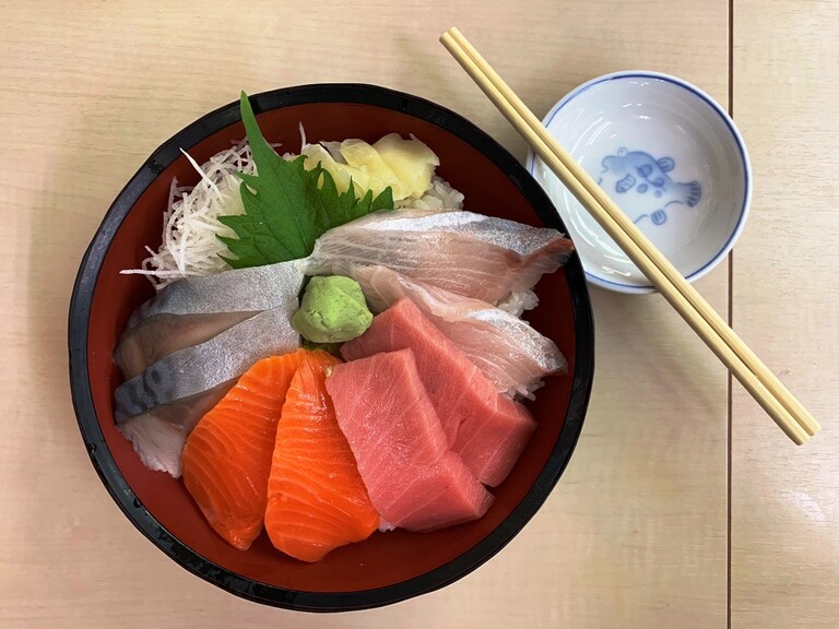 Kaisendon vis op rijst Hokkaido Japan