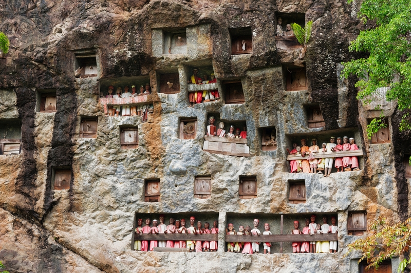 In de bergen van Tana Toraja wordt de dood gevierd
