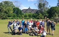 Groep family Indonesie Borobudur