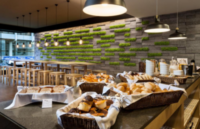 Neat Hotel Avenida, ontbijt - Djoser