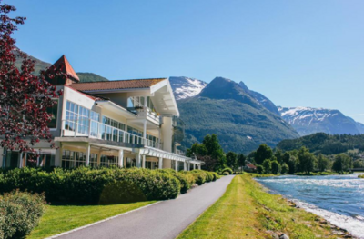 Loenfjord, uitzicht - Djoser