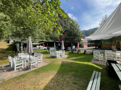 Valldal Fjord Lodge, buitenplaats - Djoser